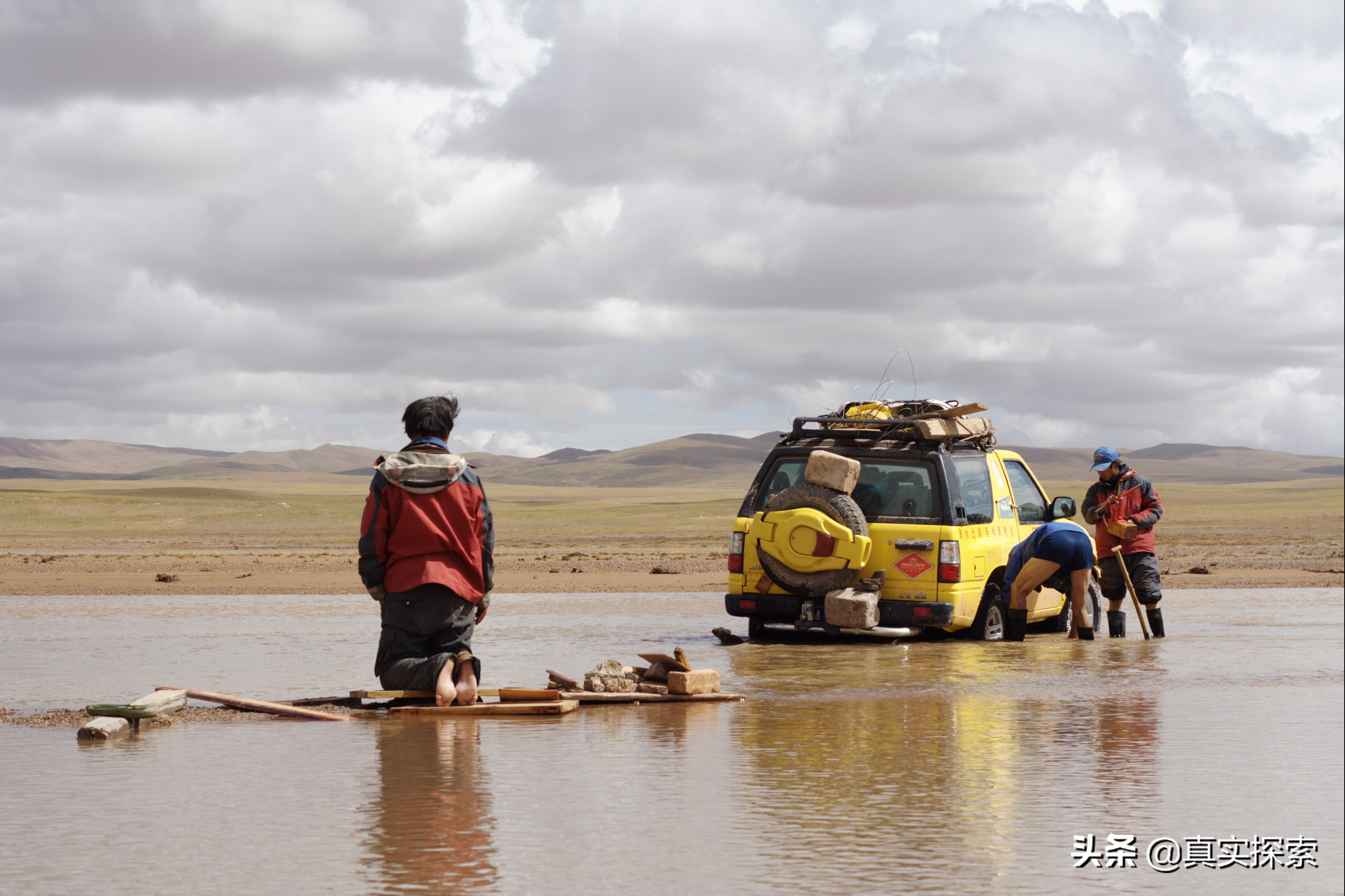 江铃陆风x9哪里停产的,陆风x9西藏游