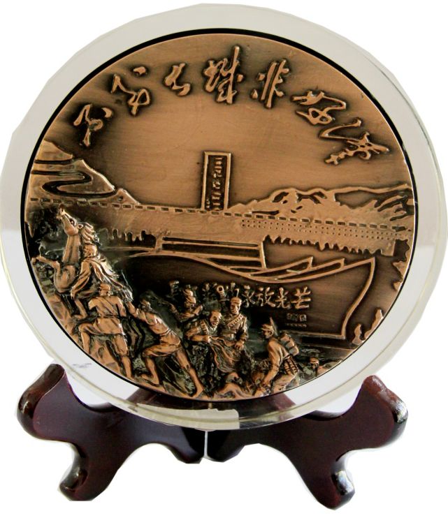 红色印记文化传承,打造红色旅游文创产品