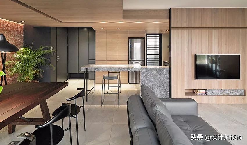 家里木饰面怎样加才高级,客厅用木饰面三年后感受