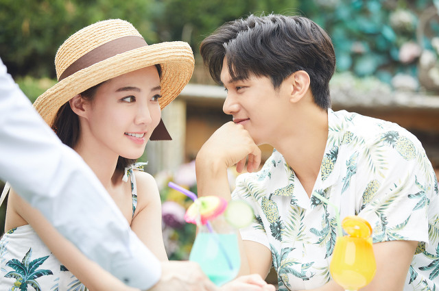 月子里能用热水器洗澡吗,月子里月嫂帮宝宝洗澡