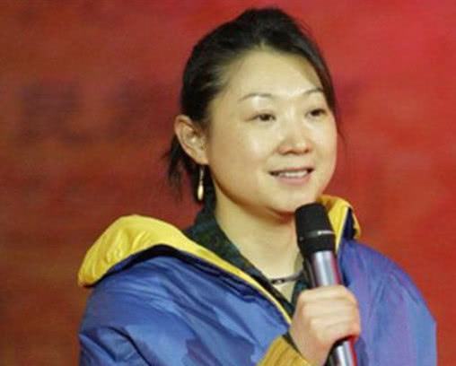 张译和陈松伶为什么会选择丁克,张译为何娶大6岁二婚妻子带孩子