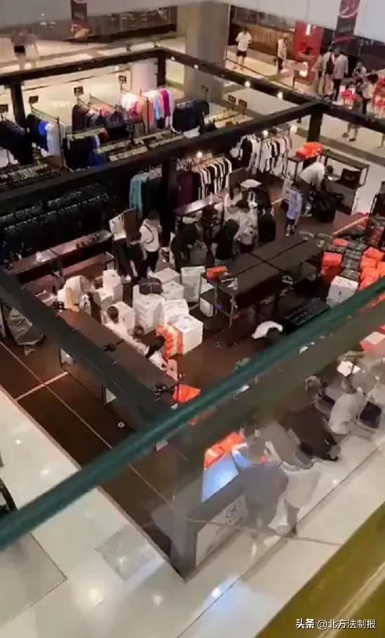 匡威虎年限定购买,匡威41码鬼冢虎