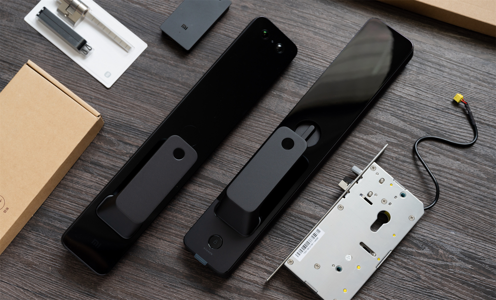 该不该用智能门锁,小米智能门锁pro门锁换电池