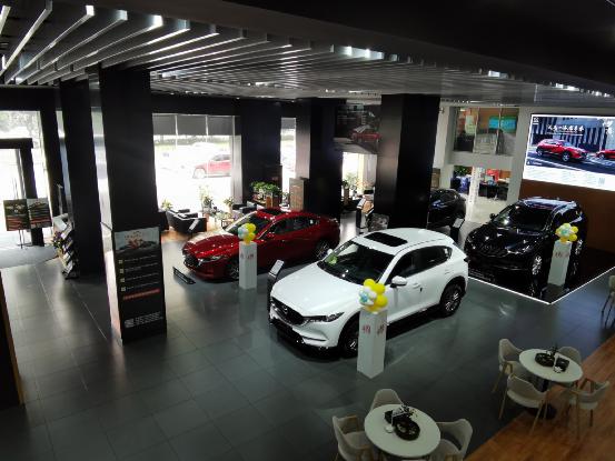 车主|至死是少年！两个昂克赛拉车主的故事