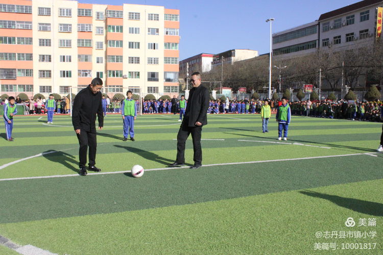 红军小学第三届红色运动会,小学红军长征主题运动会入场