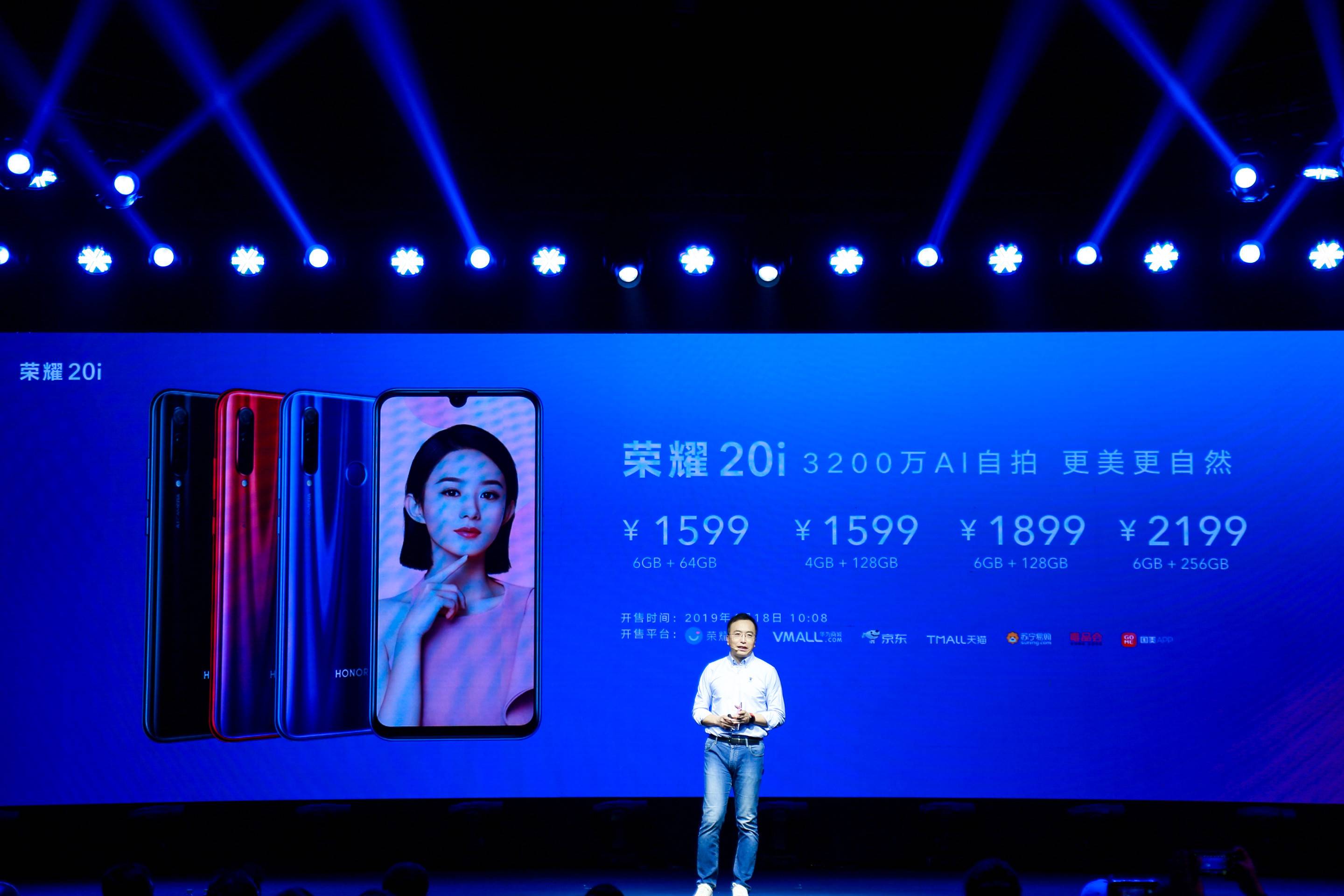 卡西欧自拍神器怎么导出照片,卡西欧自拍神器存储卡怎么取出