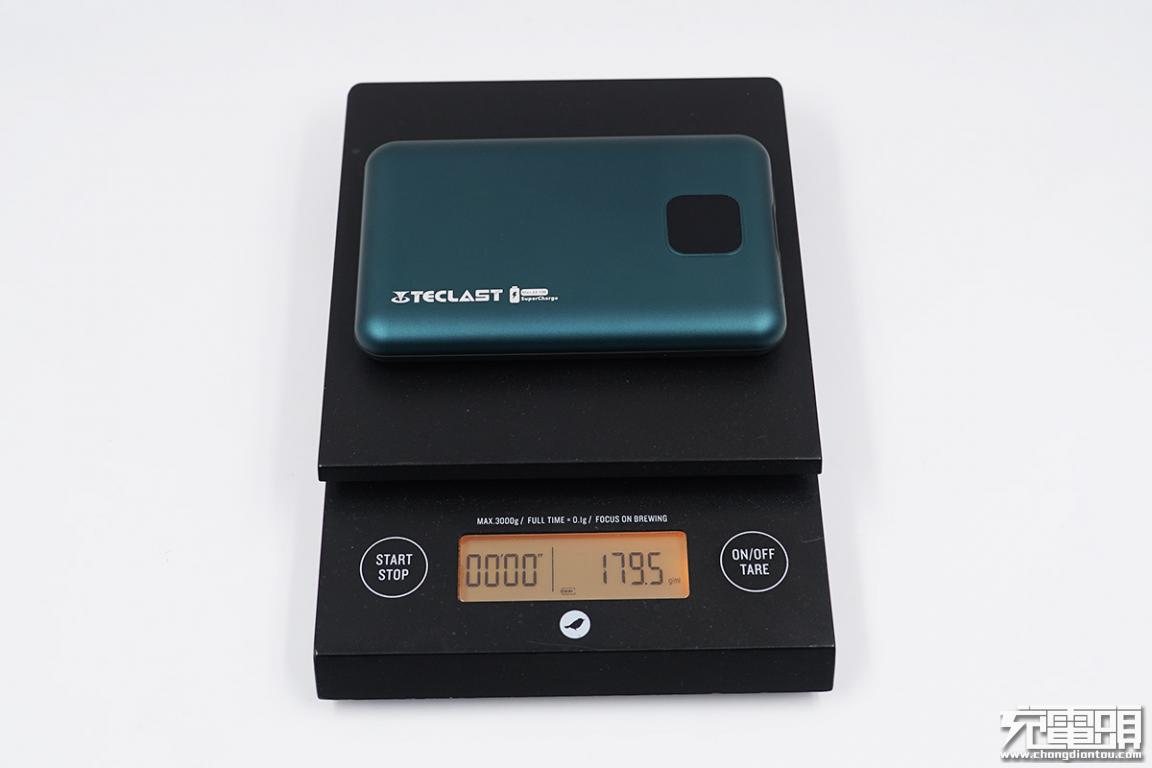 台电充电宝20000毫安快充,台电20000毫安22.5瓦充电宝评测