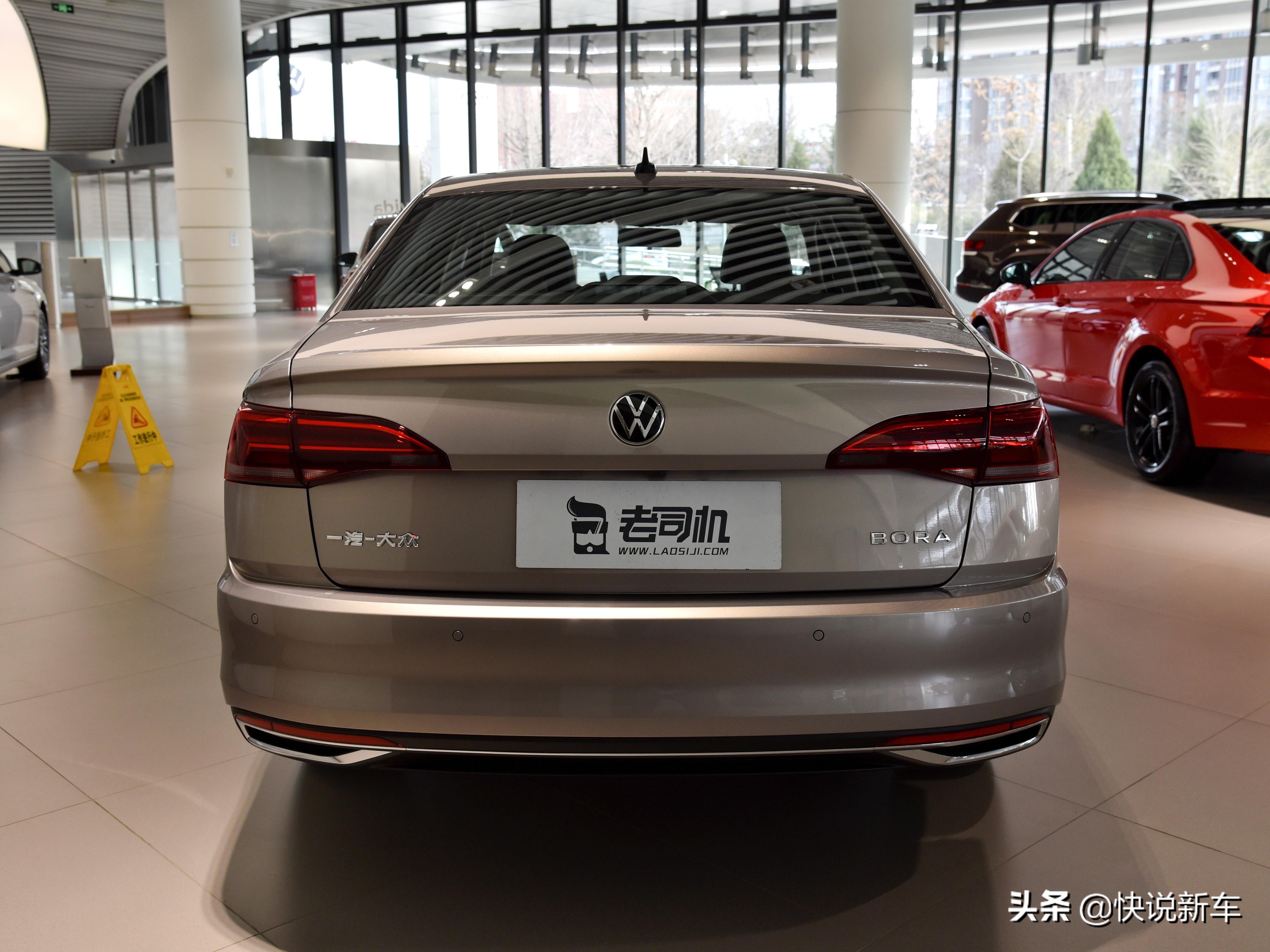 08款宝来三厢1.6自动二手价格,15年手动新款宝来