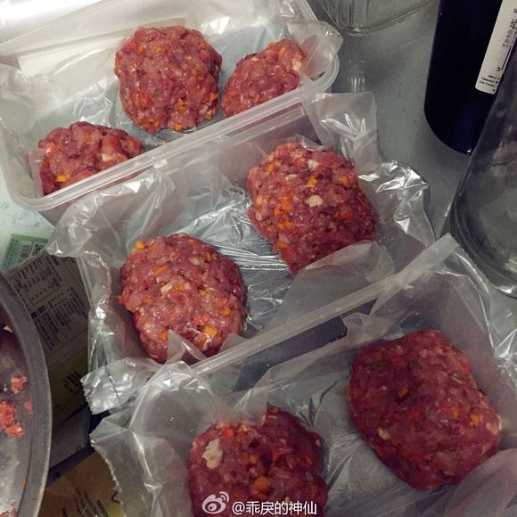 自制猫饭第一弹：均衡杂烩肉丸饭附带自己家小猫