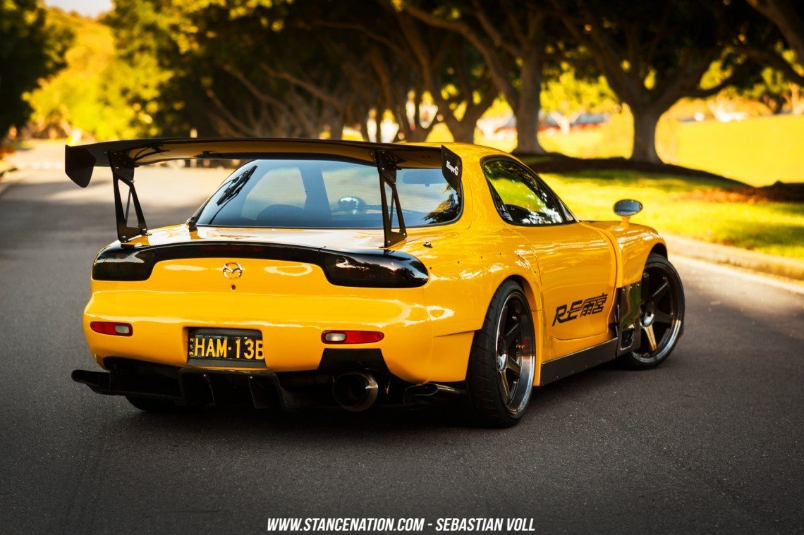 rx-7fd3s白色赛车,rx-7fd3s地平线