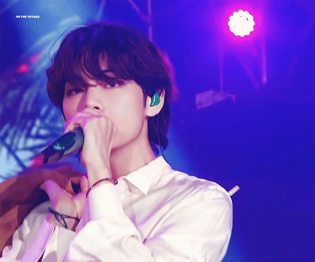 南韩神颜女爱豆李知恩,南韩男爱豆神颜用测谎仪