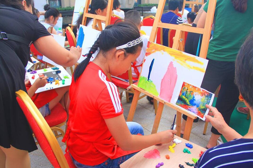 孩子喜欢的颜色透露性格秘密,孩子的性格通过颜色能看出来吗