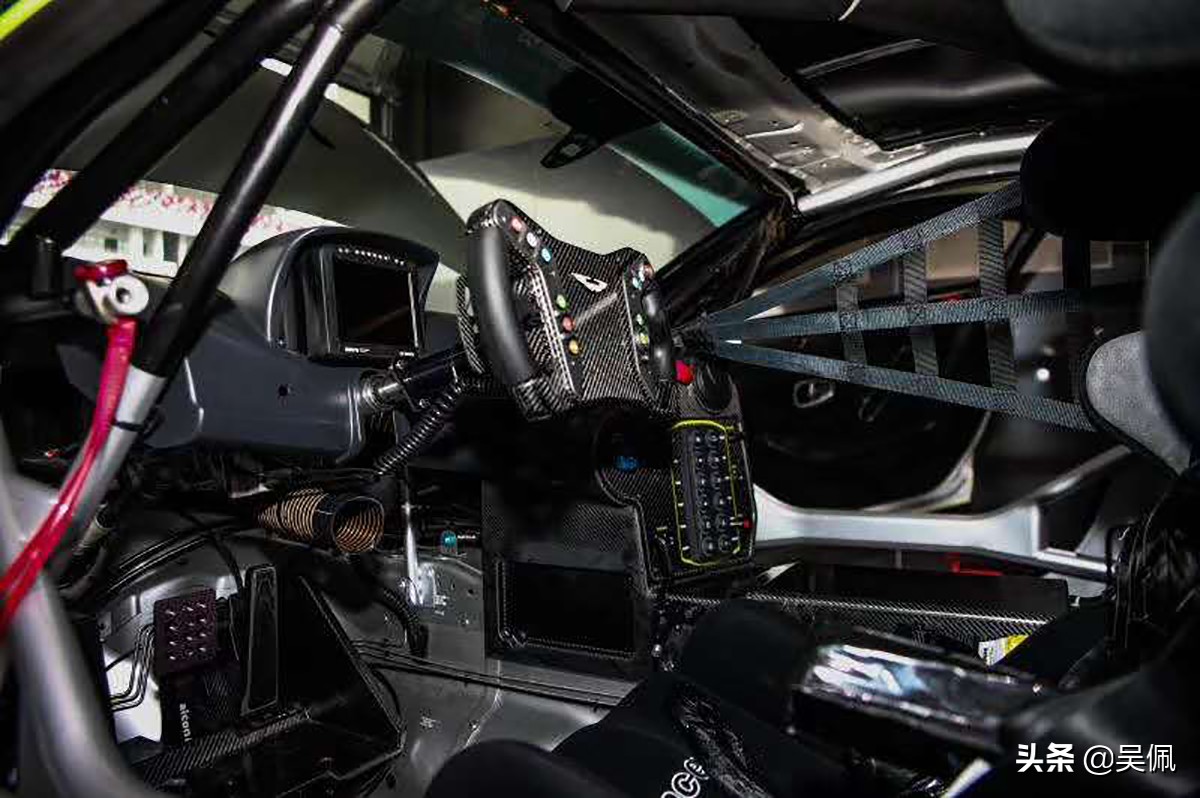 花500万去投资酒吧一年回本值得吗,当一名赛车手可以赚多少钱