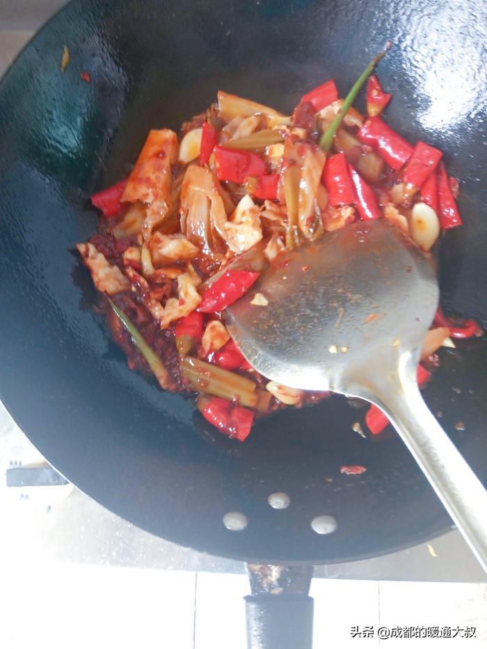 嫩黄豆烧鸭子川菜做法,川菜鸭子烧黄豆