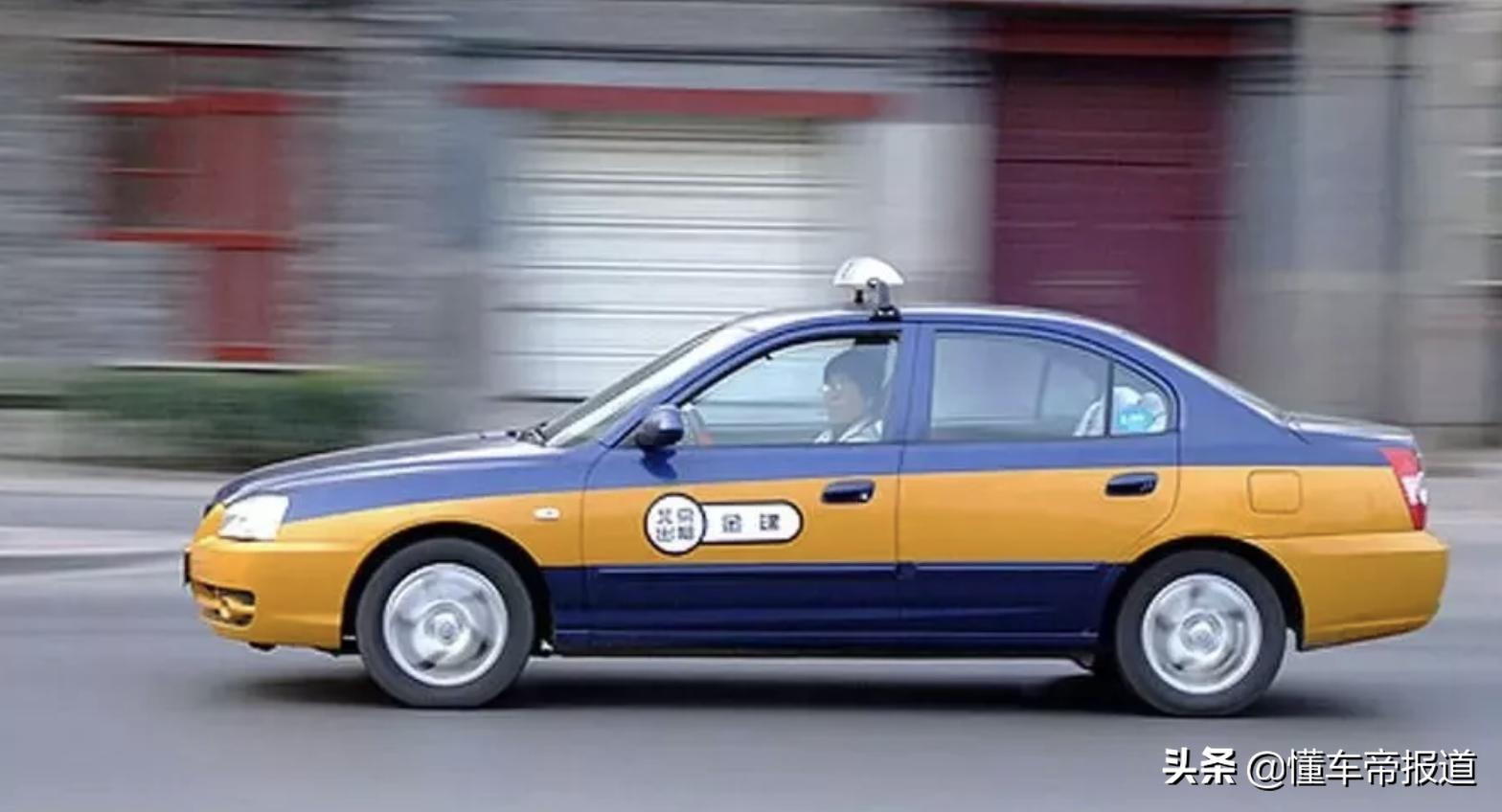 全新伊兰特和轩逸,轩逸2021款和现代伊兰特比较