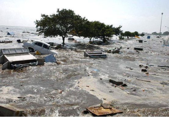 5.8级地震会不会引发海啸,美国地震能不能引发日本海啸