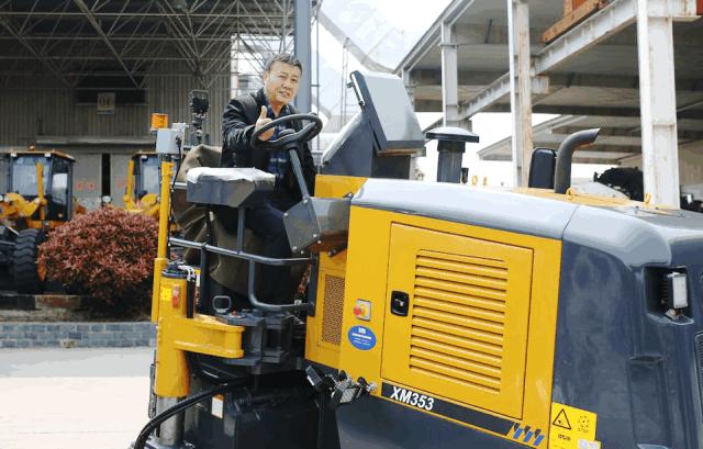 因为你在，今天这个地方火了！