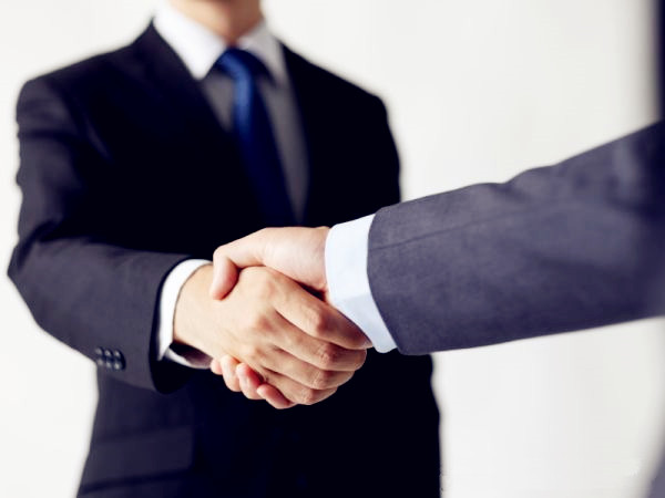 抱拳礼左拳右拳是什么意思,抱拳礼男子右掌左拳什么意思