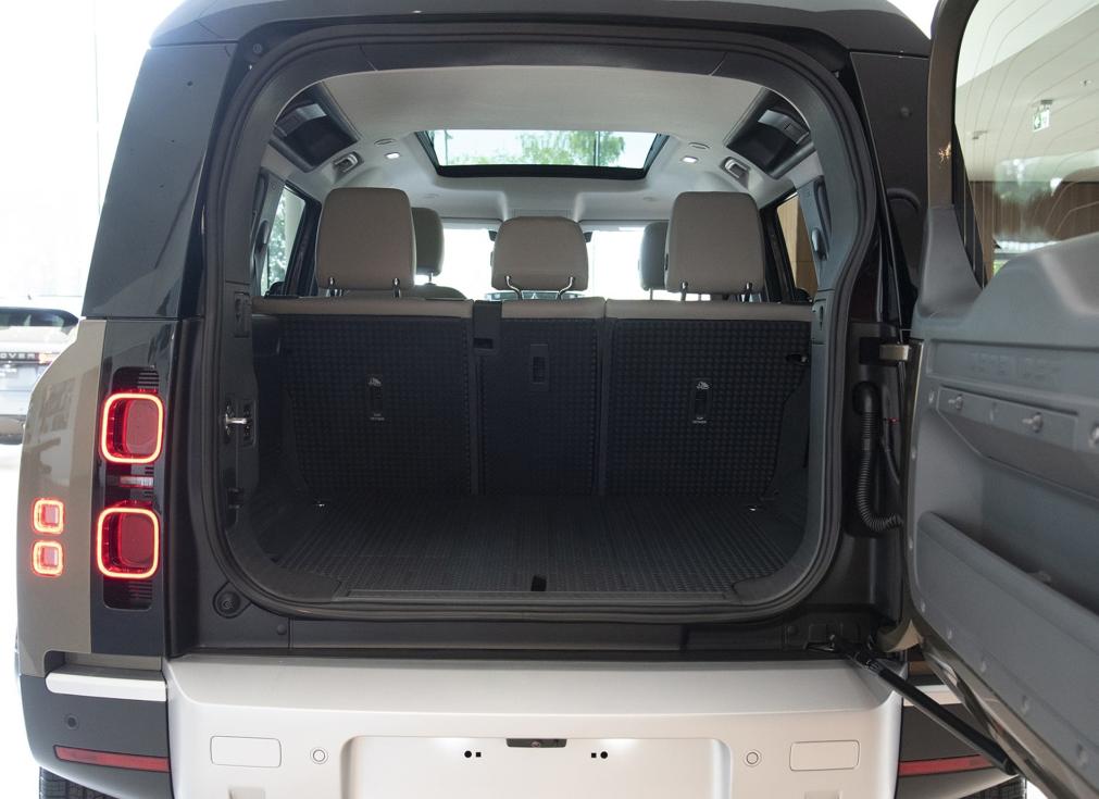 鐏甸瓊杞﹀瀷,鐏甸瓊钀藉箷