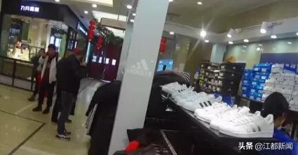 商场假货折扣店,假冒名牌商场特卖