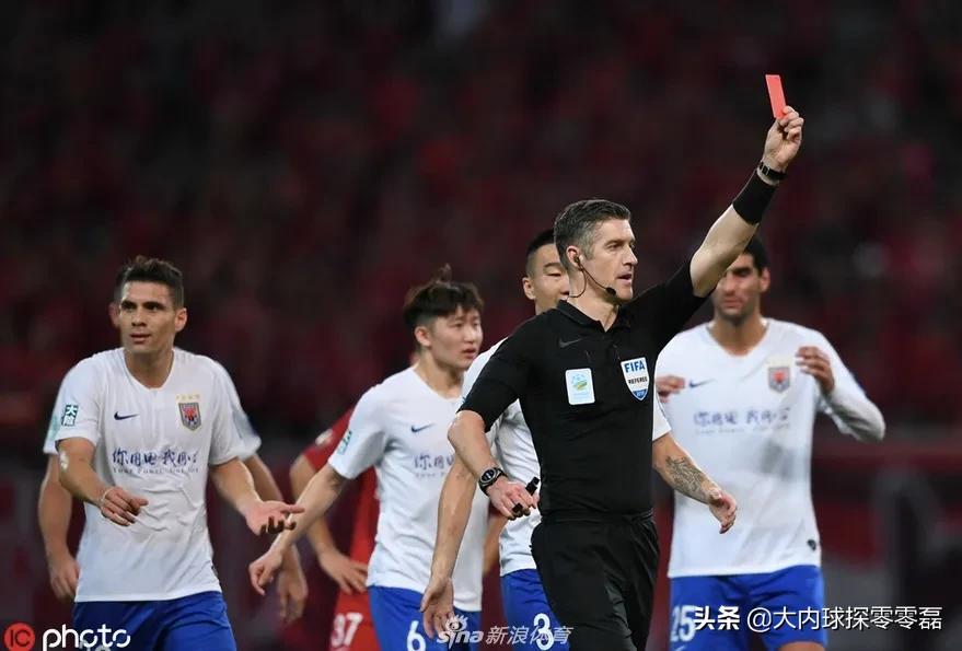 被罚下一人又如何！鲁能2-0淘汰上港，连续两年进足协杯决赛