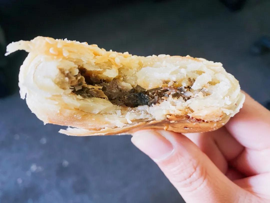 南京朱记小郑酥烧饼地址,南京朱记小郑酥烧饼在什么地方