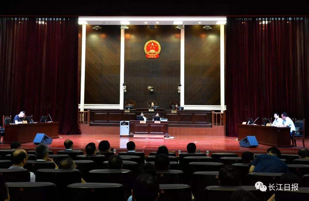 轿车副驾驶座高难度实施强奸:零口供强奸案如何认定(附判决书)