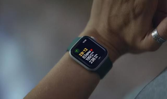 realme手表与小米手环,realme智能手表