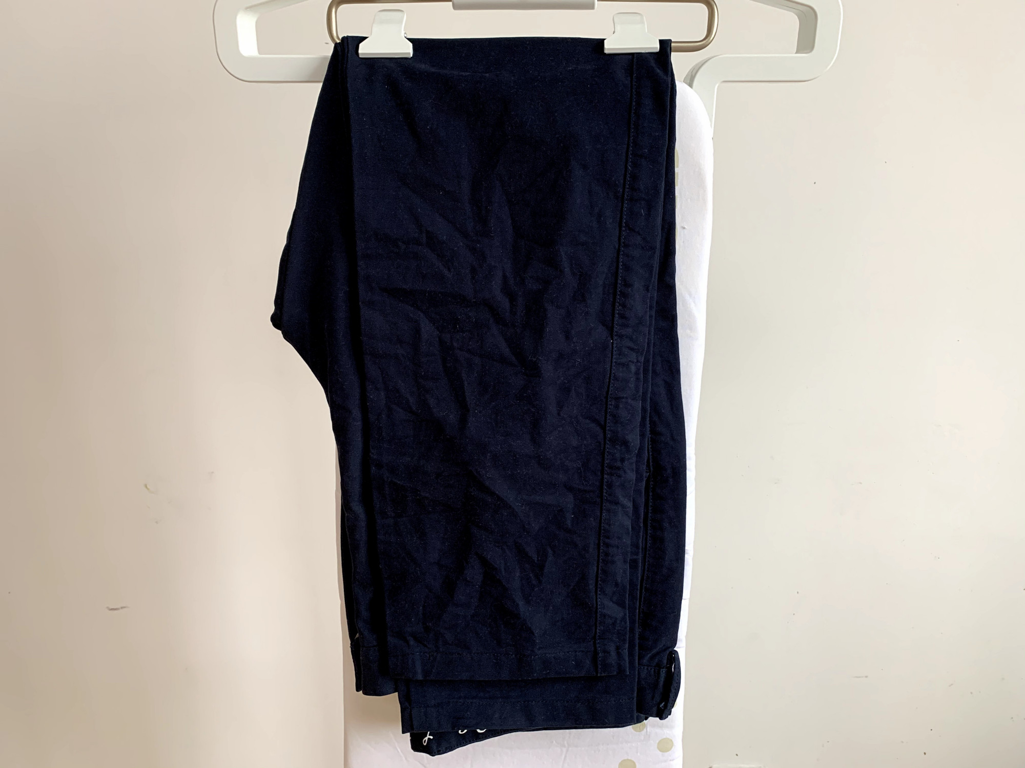 卓力挂烫机熨烫时流水,戴森蒸汽熨烫机