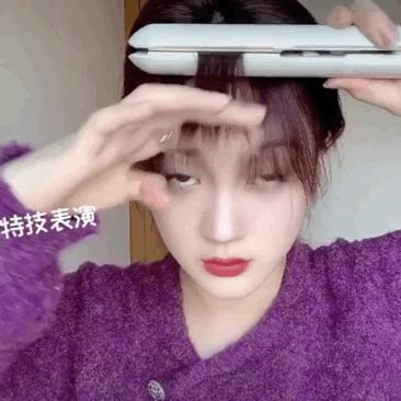 自己在家剪头发不用去理发店了,不能出去理发在家理发怎么理