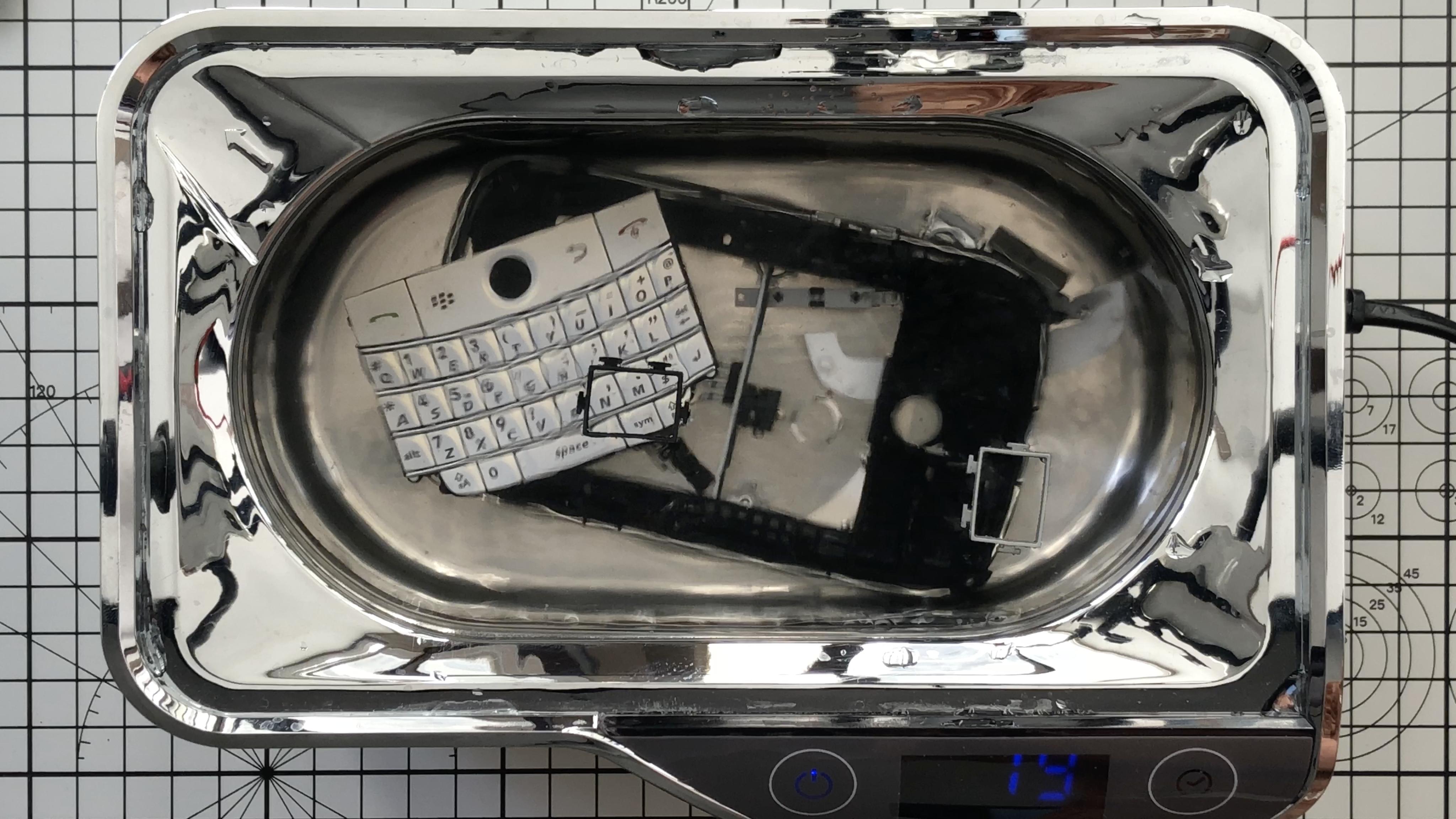 黑莓9000,黑莓9000是国产手机吗