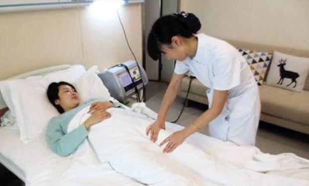 产妇嗓子痒咳嗽怎么快速缓解,刚生产完嗓子痒痒的想咳嗽怎么办