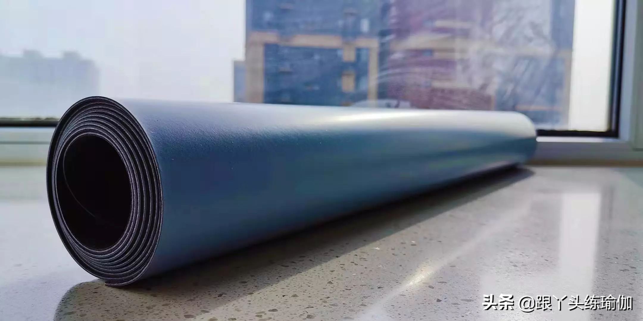 天然橡胶瑜伽垫清洗方法,橡胶瑜伽垫可以水洗吗