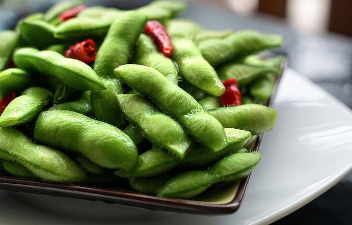 水煮毛豆发苦怎么回事,水煮毛豆怎么不入味呢