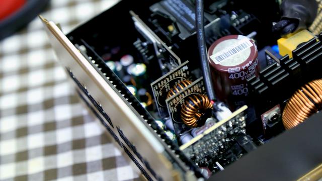 骨伽650电源评测,骨伽llc650电源