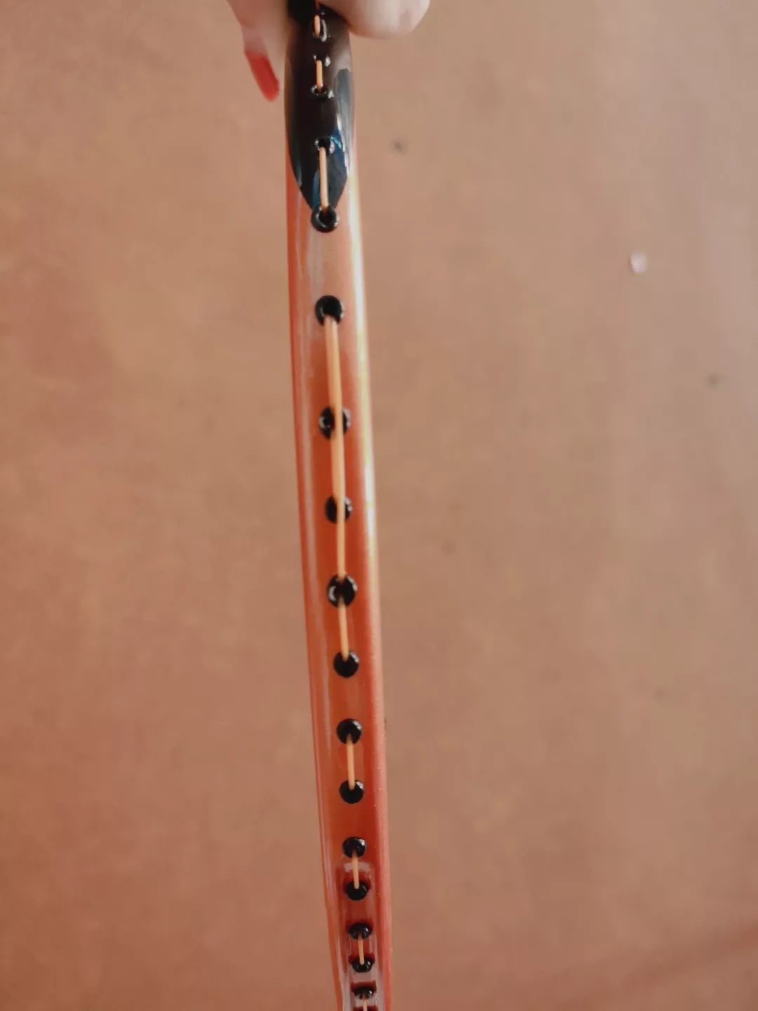 如何选择自己适合的羽毛球拍,如何选一把适合自己的羽毛球拍