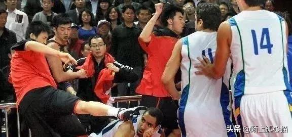 中国男篮历史上最霸气的一场,中国男篮打得最血性的一场比赛