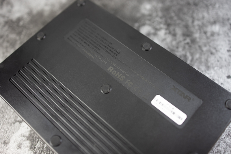 内阻测试、分容激活样样通，体验XTARVC8八槽位充电器