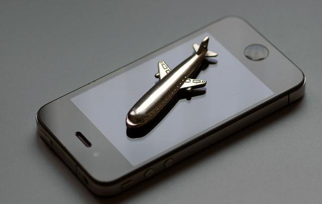 手机飞行模式的真正用处,千万别小看手机中的飞行模式功能