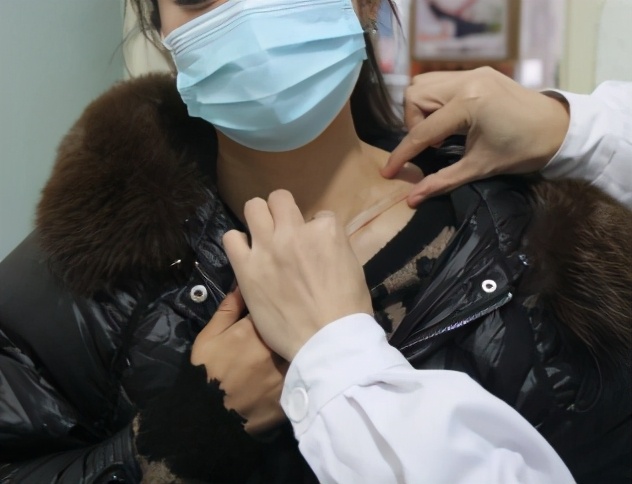 男医生巧遇前女友,男医生碰到女生患者