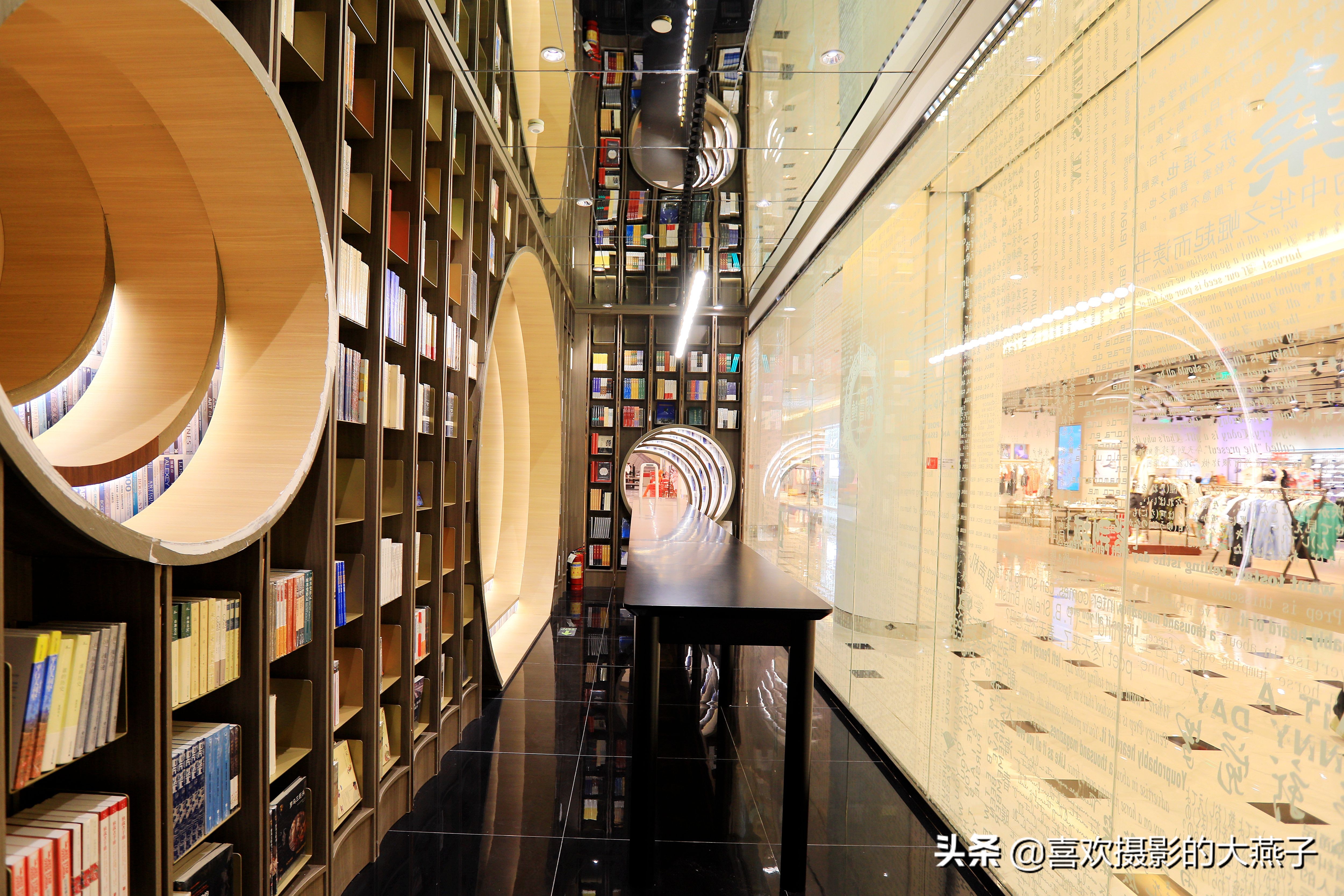 钟书阁北京老佛爷书店,北京钟书阁老佛爷店怎么去