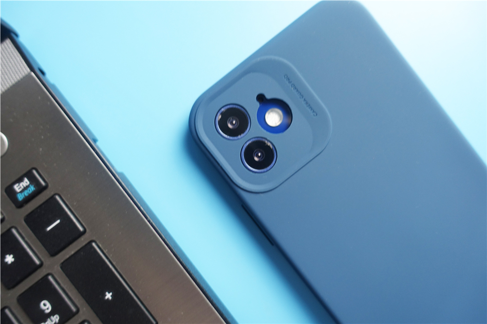 这手机壳太有安全感了,这手机壳一看就防摔