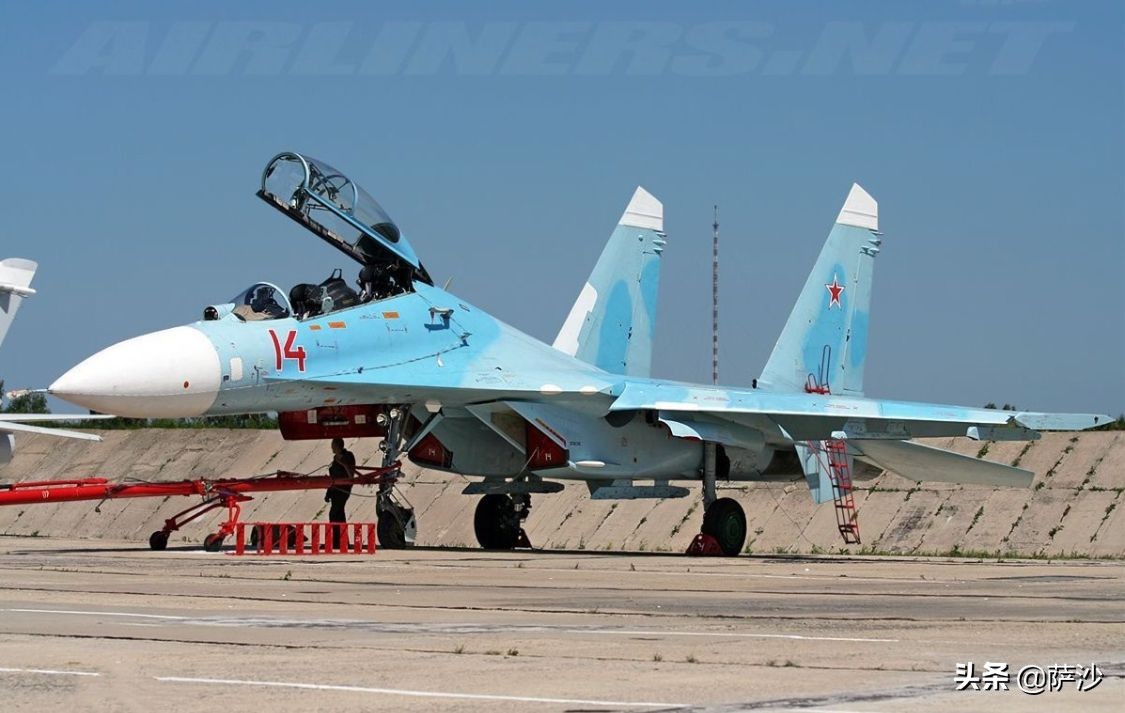 中国引进歼11战机的漫长过程：歼11家族是解放军空军的顶梁柱