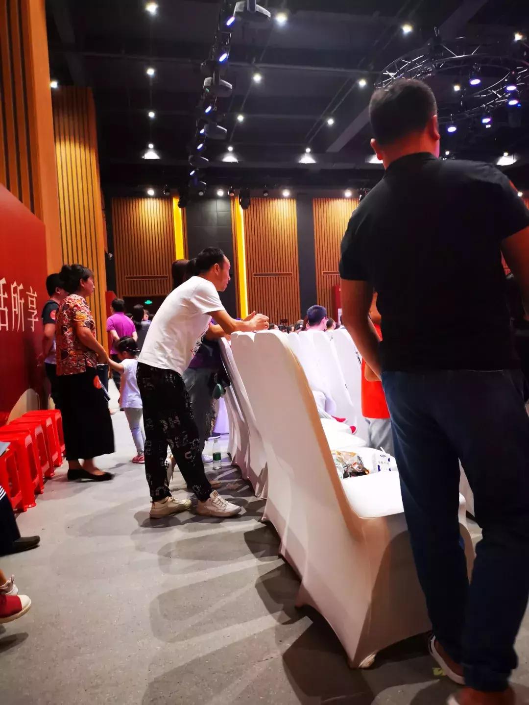 华润一天开俩盘,有的业主直跺脚,有的业主蹦高高