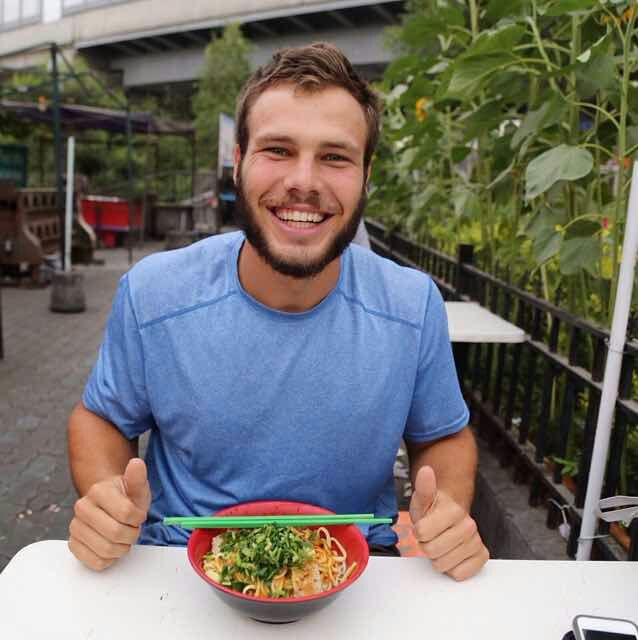 路边切糕为何这么贵,切糕为什么这么贵呢