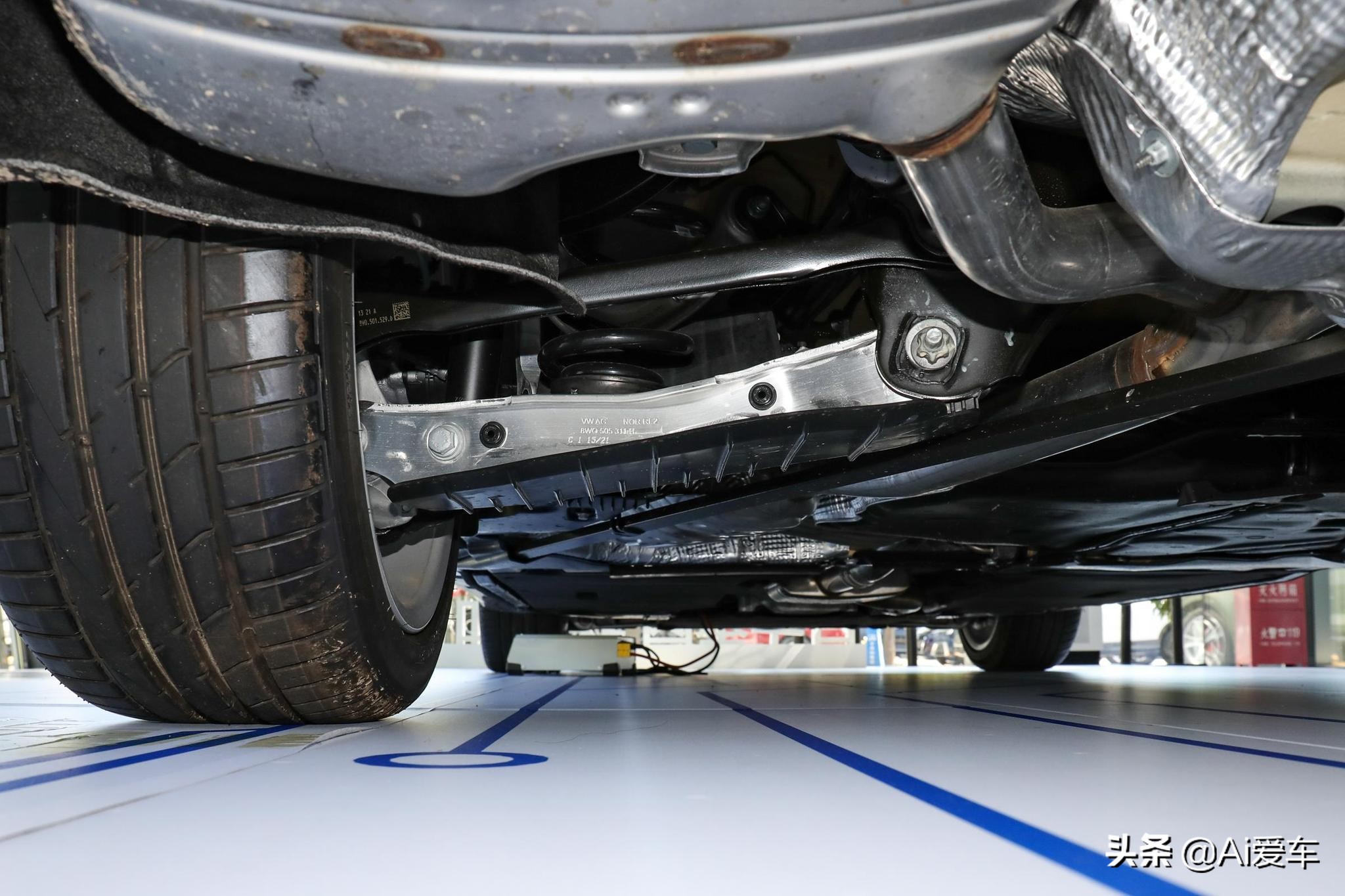 2门4座硬顶进口轿跑,大排量油耗6.4L,原装豪华品牌,实拍奥迪A5