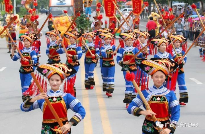 中国56个民族知识大全书籍,关于中国56个民族的知识