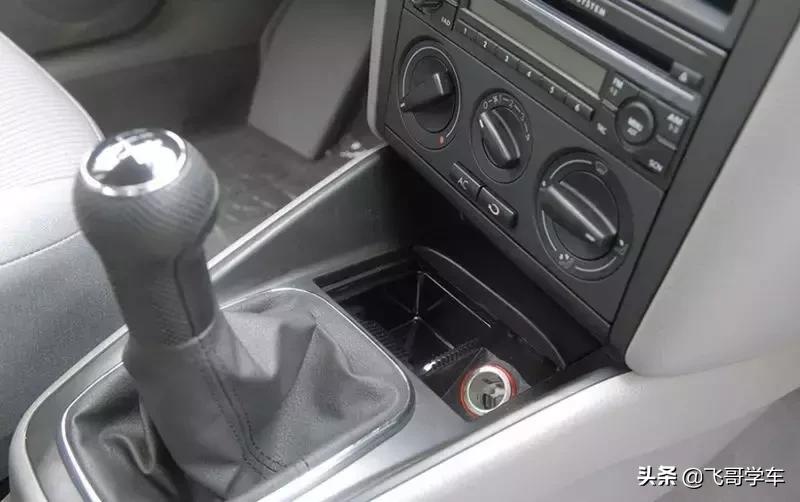 obd接口都在哪些位置,obd接口详解