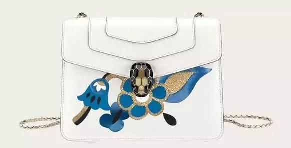 原来MAC不读魅可…世界顶级大牌彩妆包包的正确发音你都知道吗?