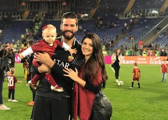 英超球员美女老婆,英超曼联球员女友